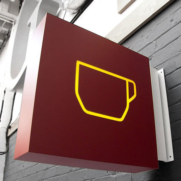 Durable Light Boxes Outdoor Illuminated Blade Sign Shop Front Hanging Metal Led Light Box Sign