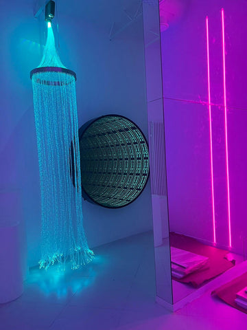 Metal LED infinity mirror for business decoration