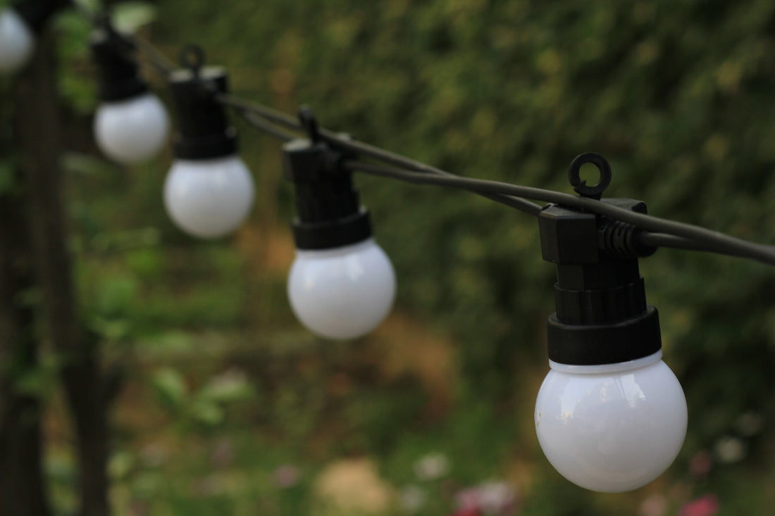 Commercial Grade String Lights  LED  G50 Professional Bulbs  Outdoor IP65 Waterproof String Lights (medium/E26 Base)